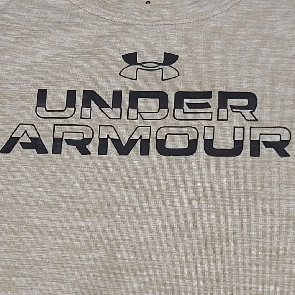 Under Armour Shirt Kids Size 6 Tan Heather Short Sleeve Graphic Tee UASH155E-251
